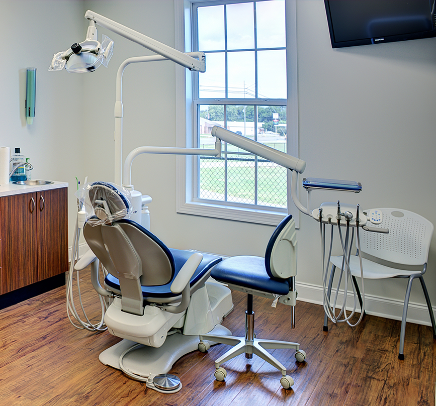 Treatment room at an oral surgery office in Prosper